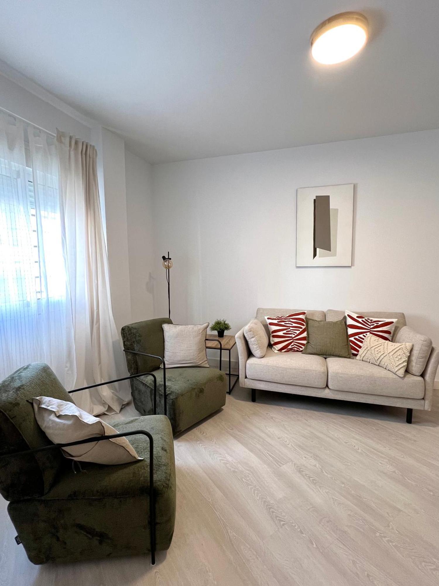 Amazing Apartment City Center - Optional Parking Malaga Exterior photo